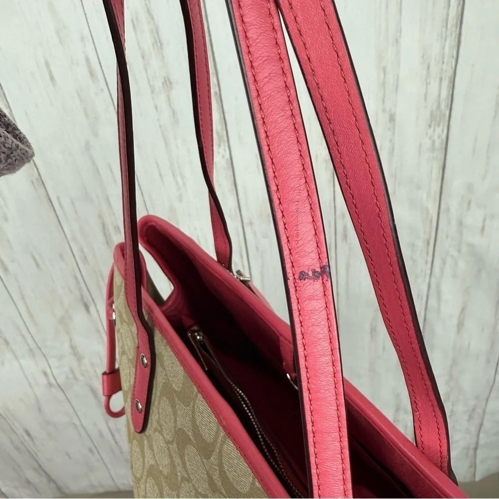 Coach tan monogram pink trim tote bag - Picture 6 of 11